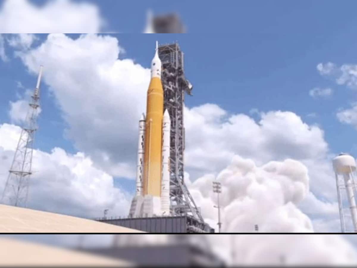 NASA નું સૌથી શક્તિશાળી રોકેટ લોન્ચ માટે તૈયાર, ચંદ્રમા માટે સોમવારે ભરશે ઉડાન