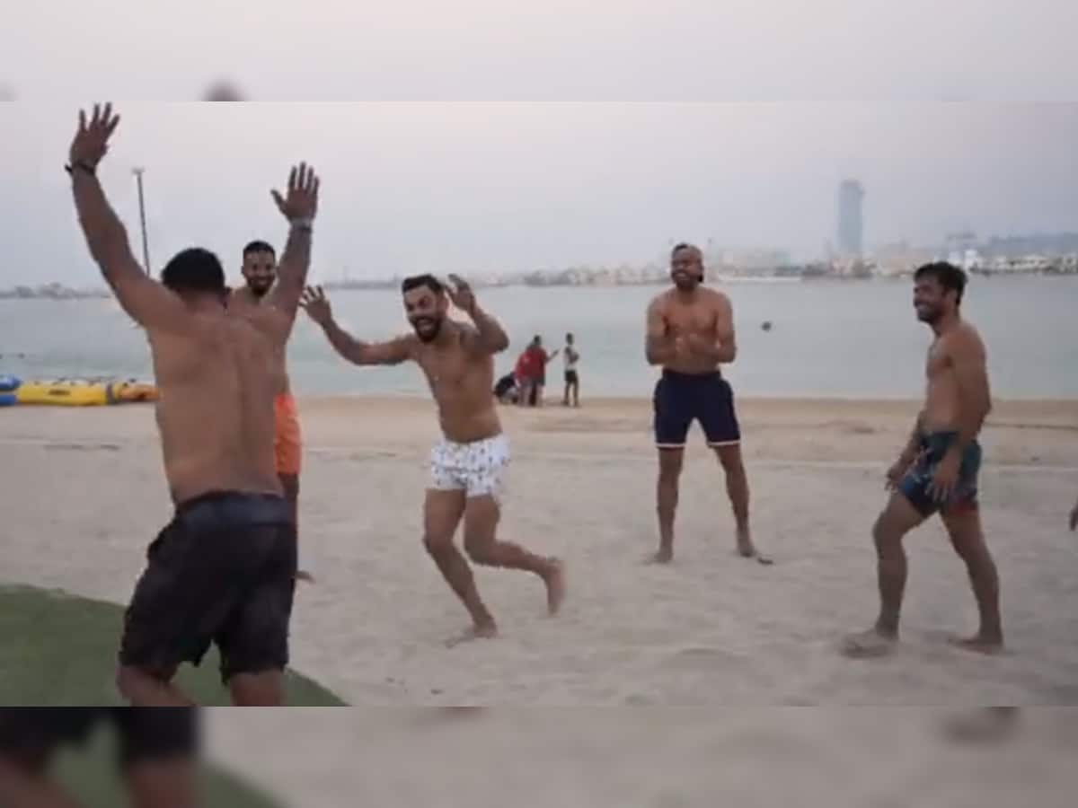 Asia Cup 2022: શર્ટલેસ થયા ટીમ ઇન્ડિયાના ખેલાડીઓ, બીચ પર મોજ મસ્તીનો વીડિયો વાયરલ