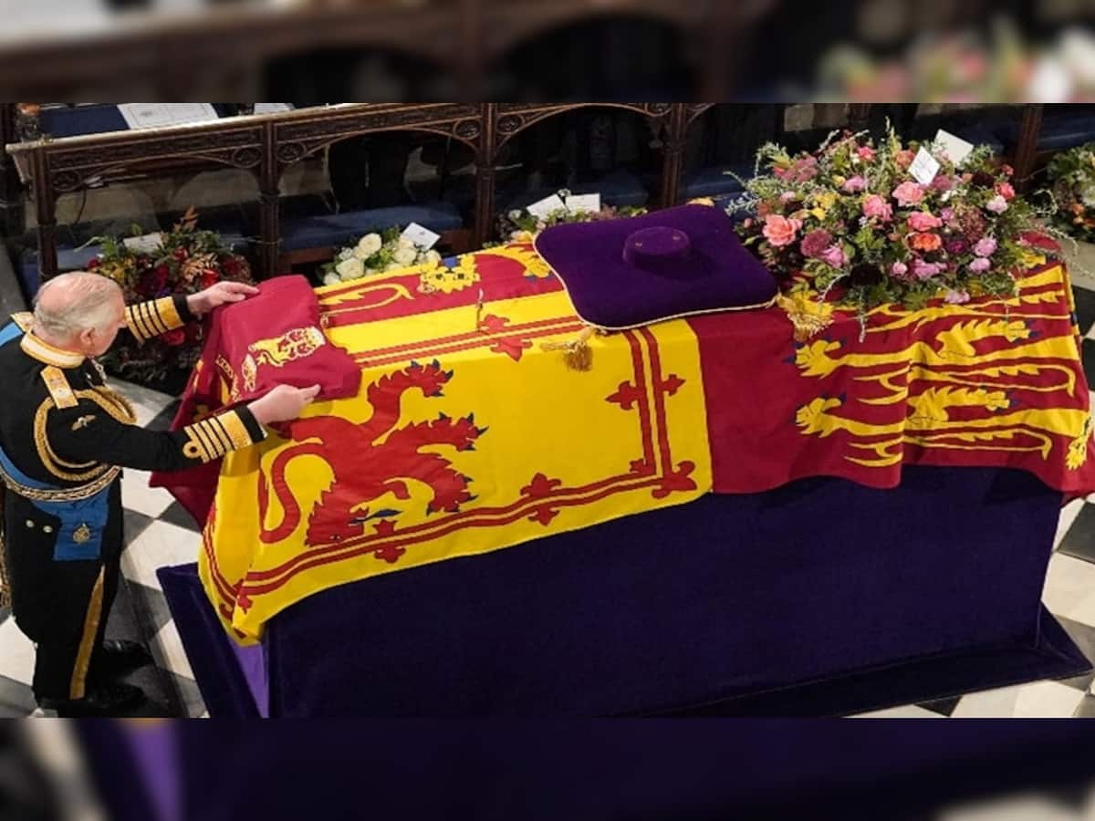 Queen Elizabeth II Funeral: મહારાણી એલિઝાબેથ દ્રિતિય ચિરનિંદ્રામાં થયા લીન, આ રીતે આપી અંતિમ વિદાય