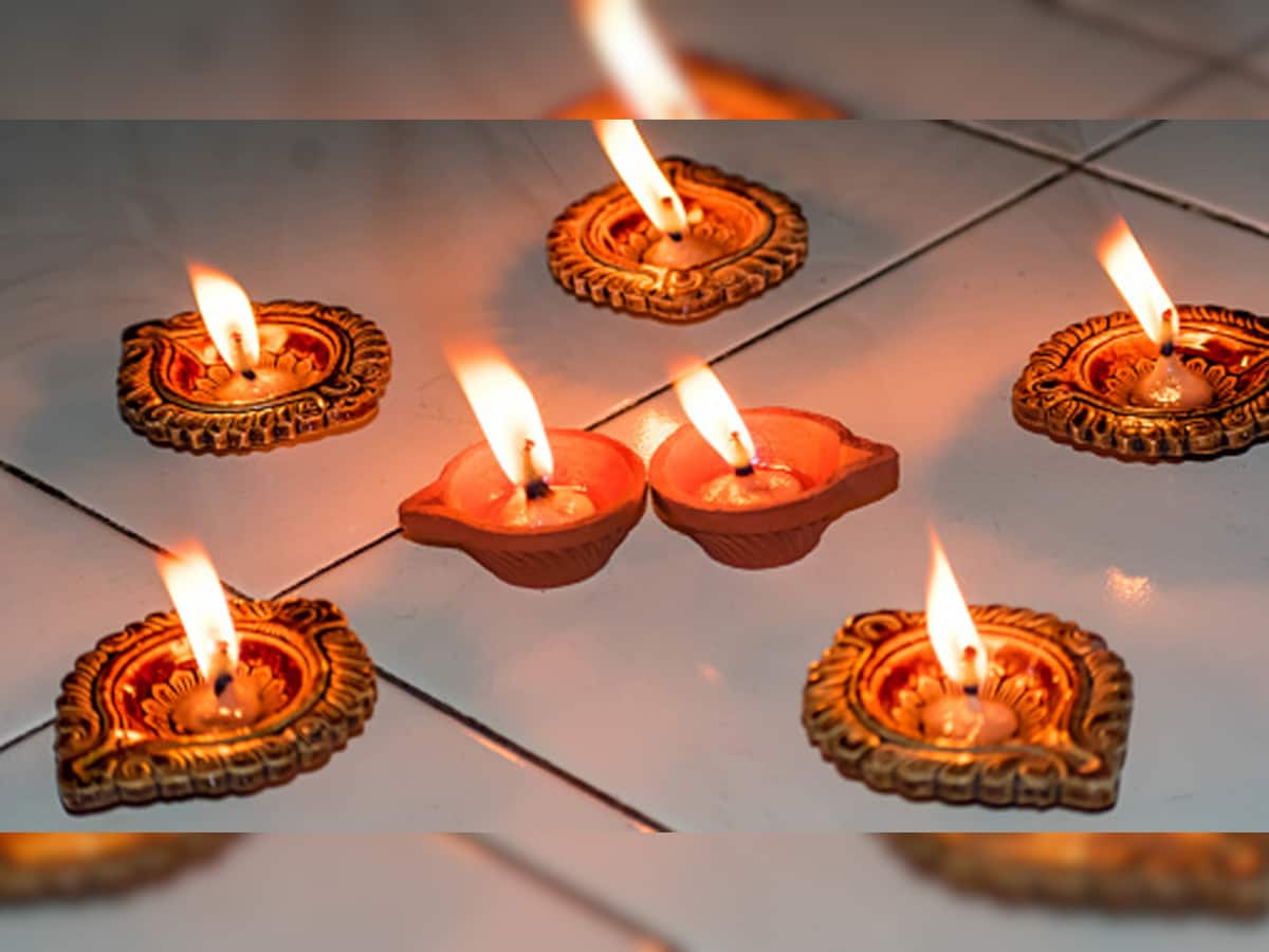 Diwali 2022: વાસ્તુ પ્રમાણે દિવા રાખશો તો મા લક્ષ્મી થશે પ્રસન્ન, સુખ-સમૃદ્ધિમાં થશે વધારો