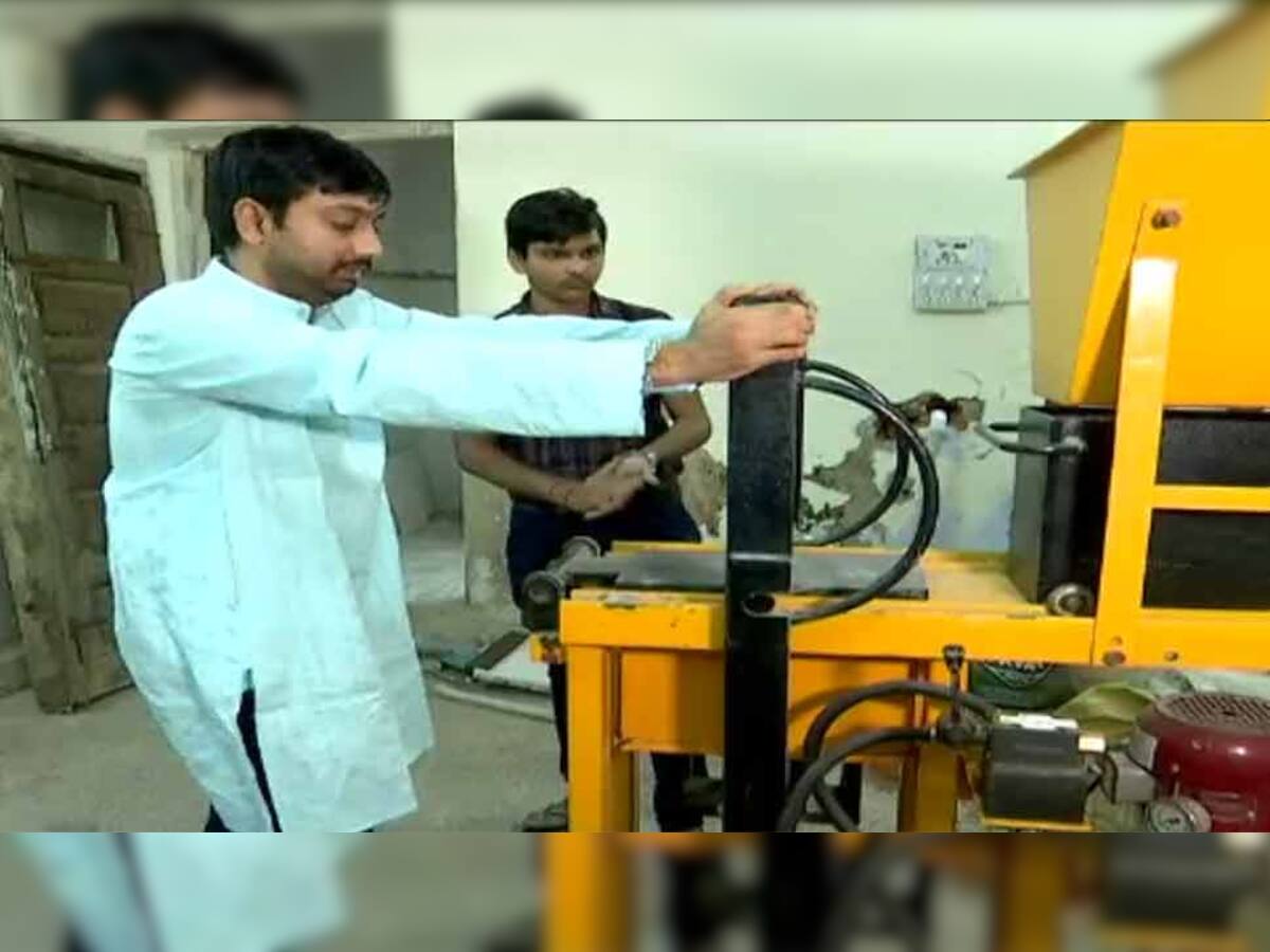 ગુજરાતી વિદ્યાર્થીઓએ બનાવ્યું ખાસ પ્રકારની ઈંટ બનાવતું મશીન, પ્રદૂષણથી આપશે મુક્તિ