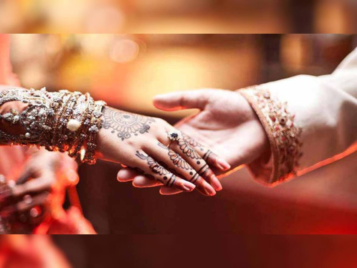 ગુજરાતમાં મતદાનના સપ્તાહમાં 30 હજારથી વધુ લગ્ન, ઉમેદવારો ચિંતામાં! હવે વોટિંગનું શું થશે?