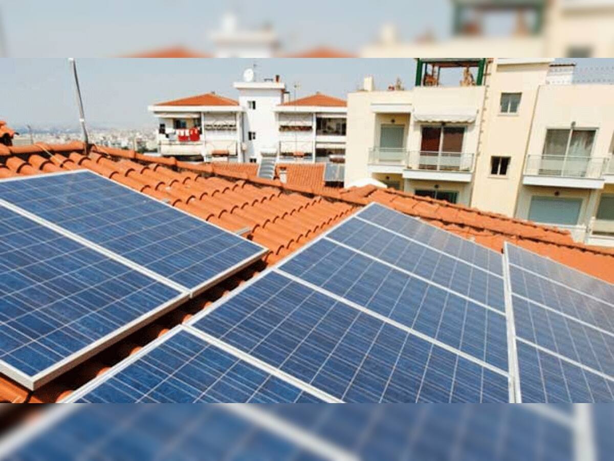 Solar Rooftop Scheme: રેવડીને છોડો, સરકારની આ સ્કીમનો લાભ લેવાથી લાઈટ બિલથી મળશે છૂટકારો!