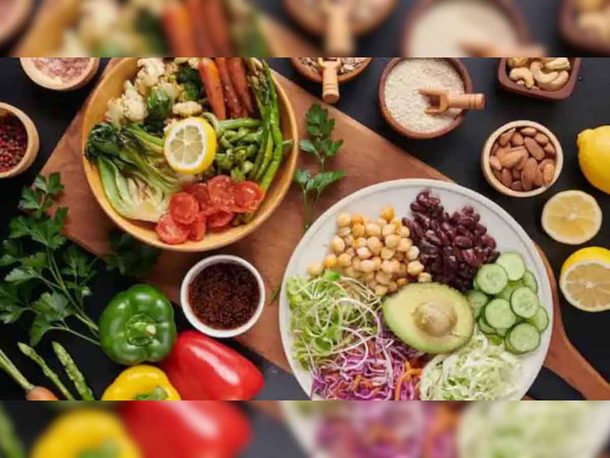 Health Tips: શિયાળામાં તંદુરસ્ત રહેવું હોય તો રાતે આ 5 વસ્તુઓ ખાવાથી બચવું
