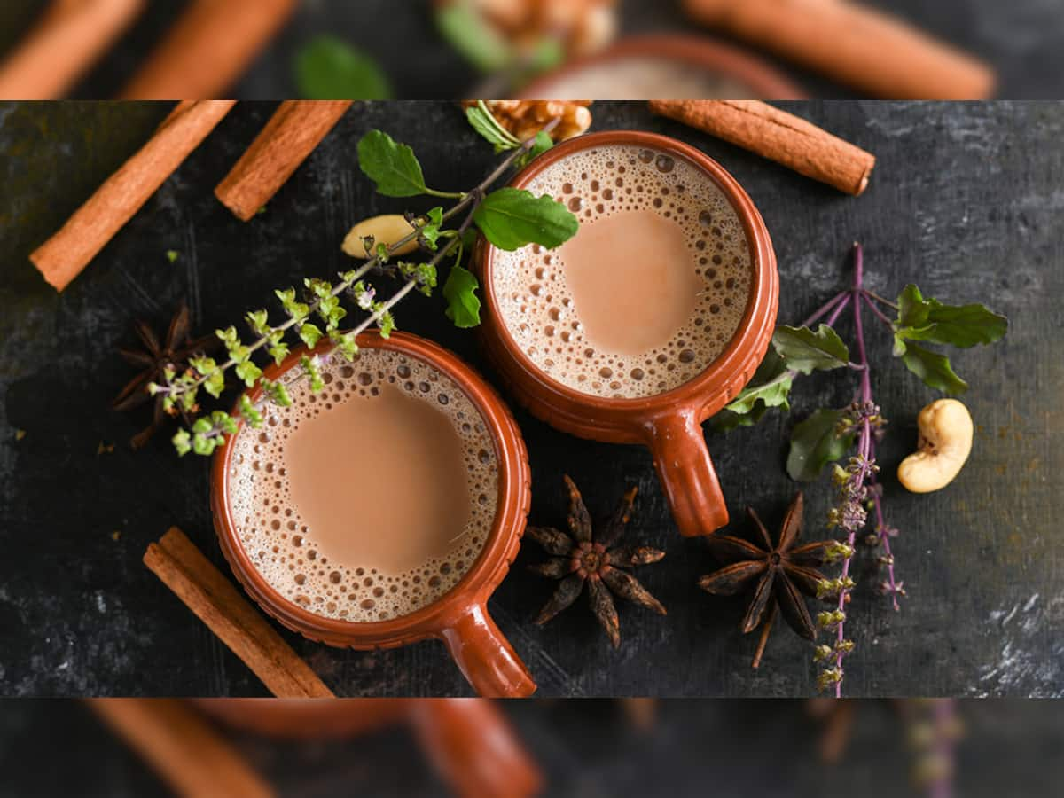 International Tea Day: કેમ ઉજવવામાં આવે છે આંતરરાષ્ટ્રીય ચા દિવસ? શિયાળામાં મસાલા ચાના ફાયદા