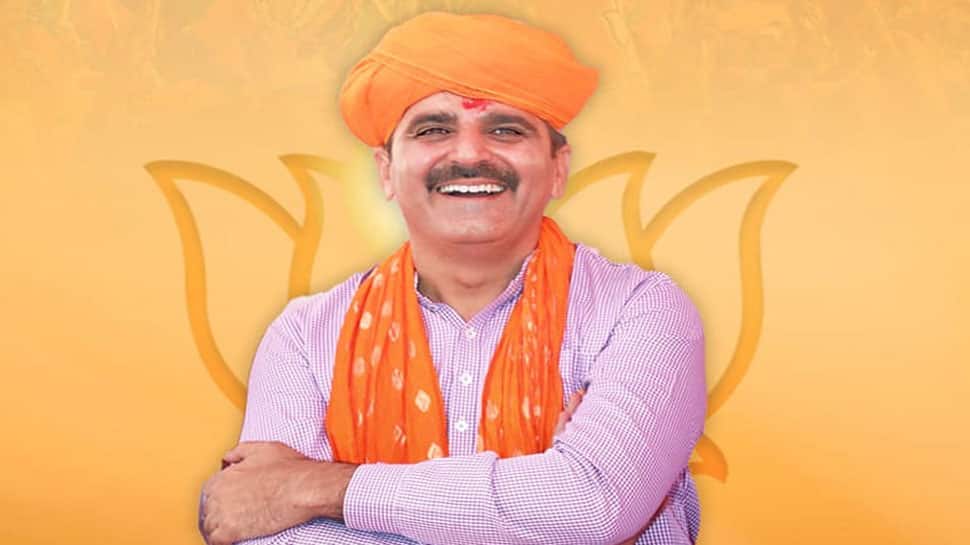 shankar chaudhary selected as vidhansabha new speaker and jetha bharwad