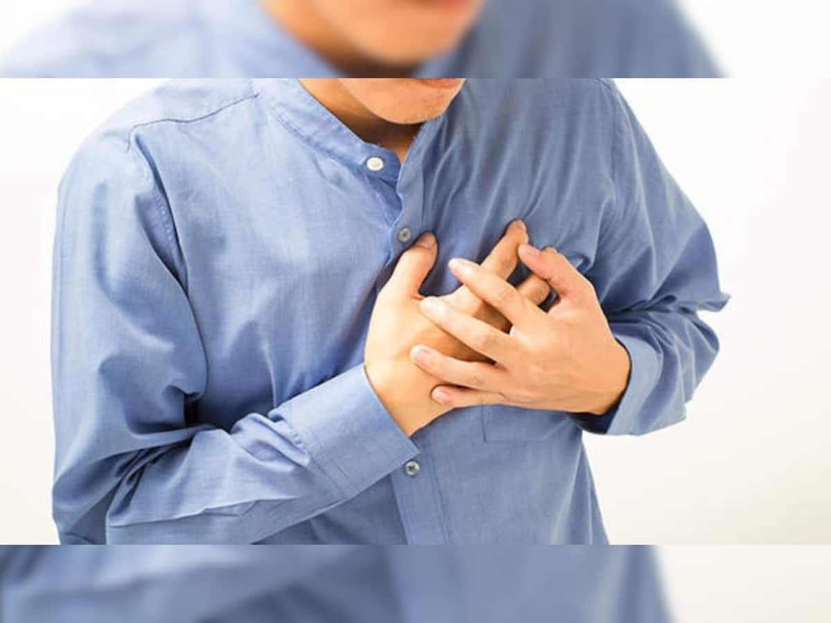 Chest Pain: છાતીમાં રહે છે દુખાવો? અપનાવો આ ઘરેલૂ ઉપાય, મળશે તત્કાલ આરામ