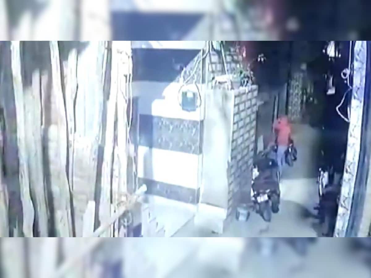 Kanjhawala Case: ઝડપથી ભાગીને ઘરે પહોંચી અંજલિની મિત્ર નિધિ, કંઝાવલા કેસમાં સામે આવ્યા નવા CCTV