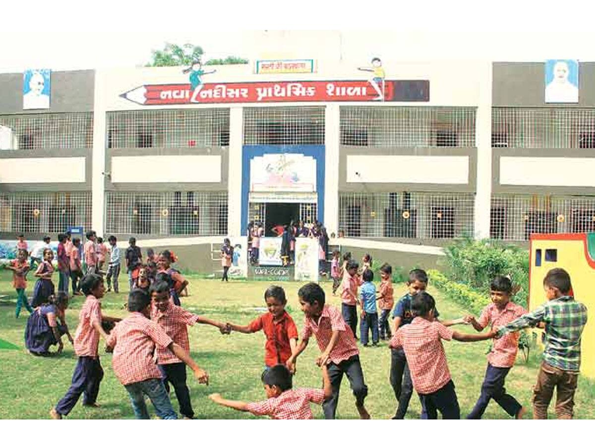ગુજરાતમાં 9 વર્ષમાં સાડા ચાર લાખથી વધુ વિદ્યાર્થીઓ પ્રાઈવેટ સ્કૂલ છોડી સરકારી શાળામાં ભરતી થયા
