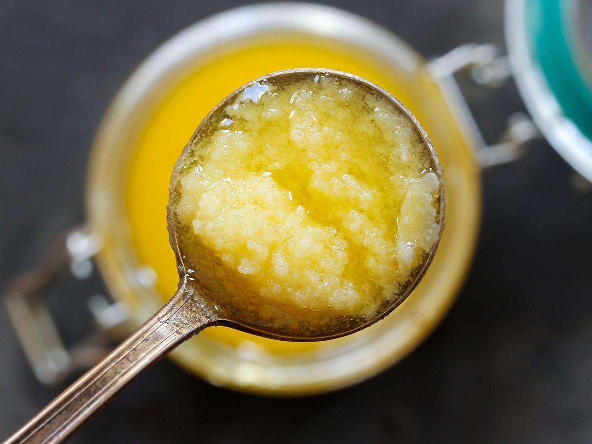 Eating ghee is beneficial for health, but how many teaspoons of ghee should be eaten in a day?