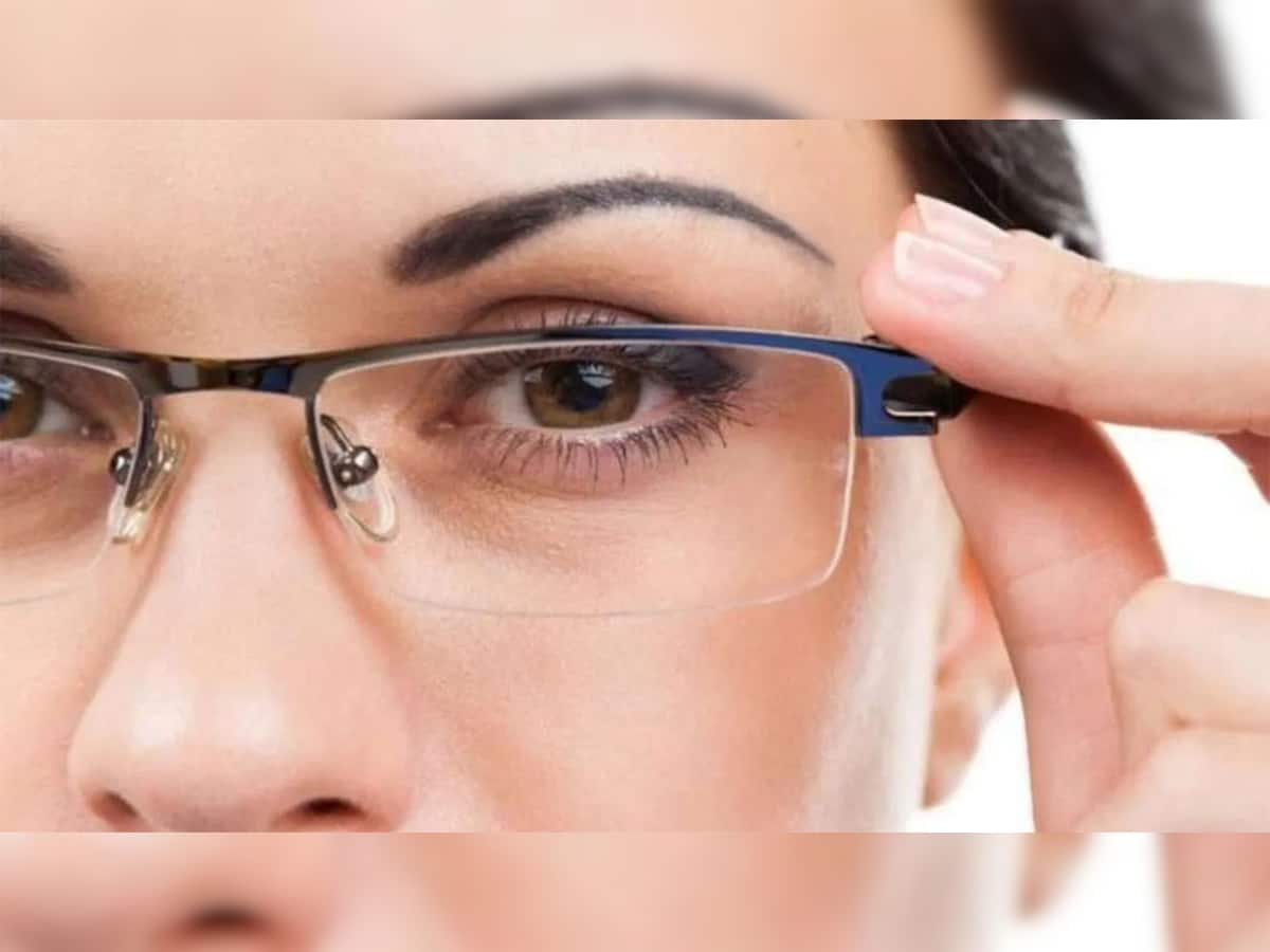 Healthy Eyes: આંખના નંબર ઉતારવાનું કામ કરે છે આ ફૂડ્સ, સ્વાસ્થ્ય પણ રહે છે સારું