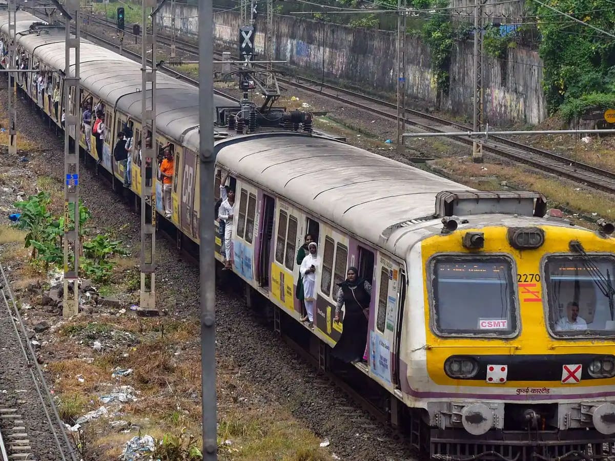 Indian Railways: ટ્રેનની ફક્ત એક ટિકિટ પર 56 દિવસ સુધી કરી શકો છો મુસાફરી, જાણો તમને કેવી રીતે મળશે ફાયદો