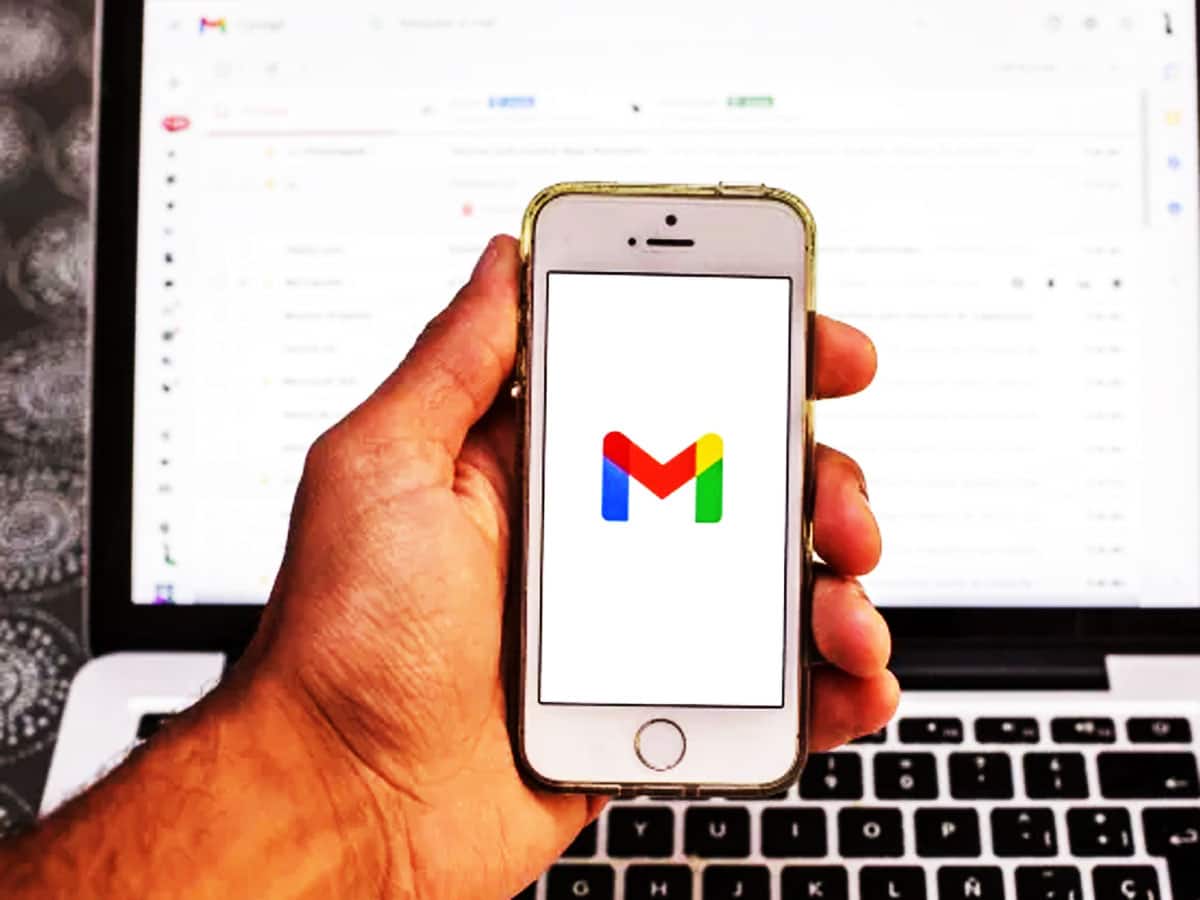 Mobile માં Gmail વાપરતા મોટાભાગના લોકો કેમ નથી જાણતા આ વાત? જલ્દી જાણી લો તો કામ લાગશે