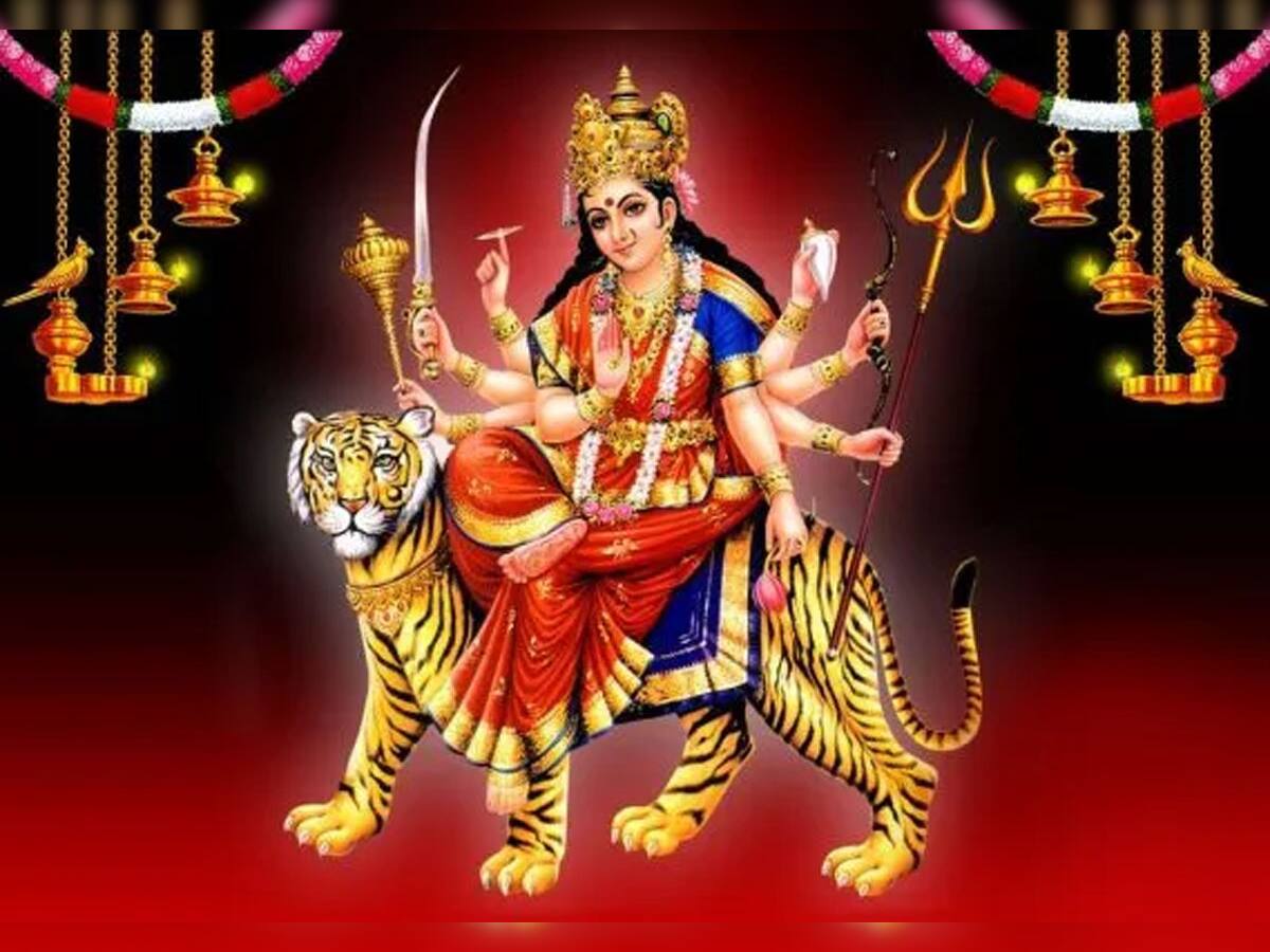 Navratri 2023: નવરાત્રિમાં ભૂલેચૂકે અંબે માને આ ચીજો અર્પણ ન કરવી જોઈએ, અશુભ મનાય છે