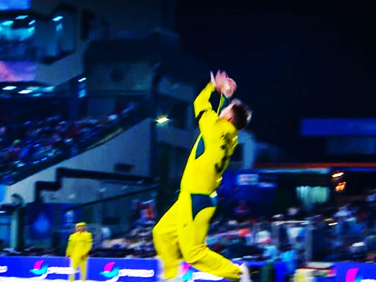 Video: ચમત્કાર ફિલ્મના સીનની જેમ ઓસ્ટ્રેલિયાના આ ખેલાડીએ હવામાં ઉડીને પકડ્યો જબરદસ્ત કેચ!