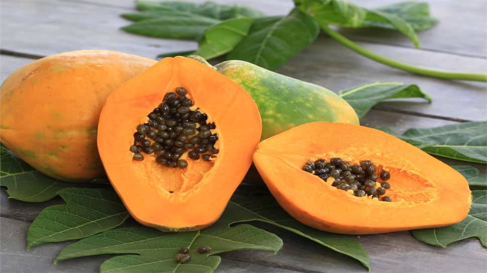 Papaya Benefits કબજિયાત દુર કરવાથી લઈ વજન ઘટાડવાનું કામ કરે છે પપૈયું