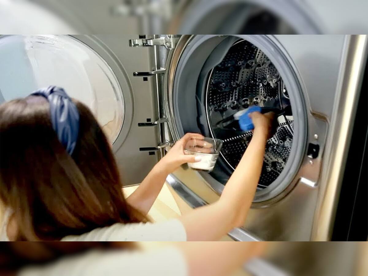 Washing Machine: વોશિંગ મશીનમાં આ વસ્તુ મુકી કરી દો ચાલુ, મશીન થઈ જશે ચકાચક અને કપડા પણ રહેશે સુગંધિત