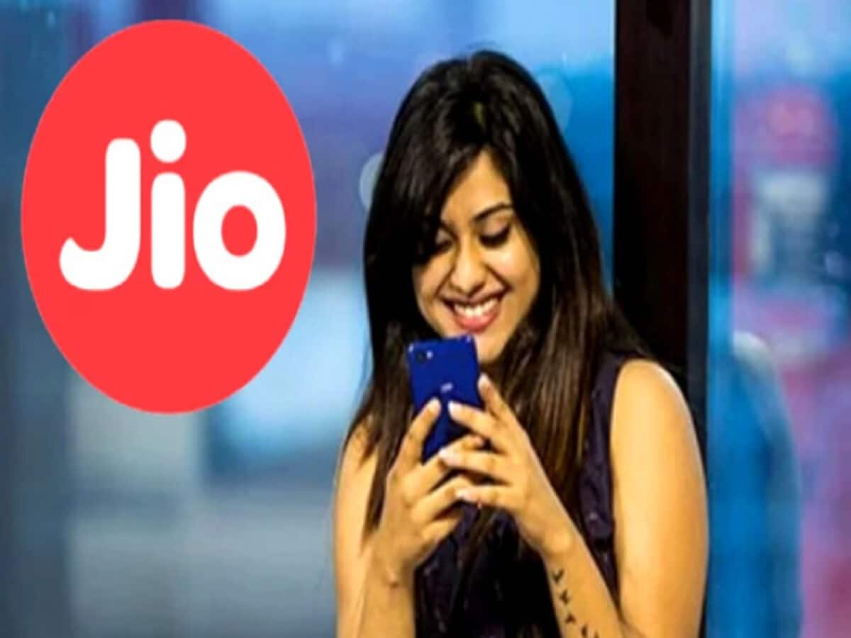 Airtel ને ટક્કર આપવા Jio લાવ્યું નવો પ્લાન! માત્ર 398 રૂપિયામાં ડેટા, કોલિંગ સાથે OTT નો ફાયદો