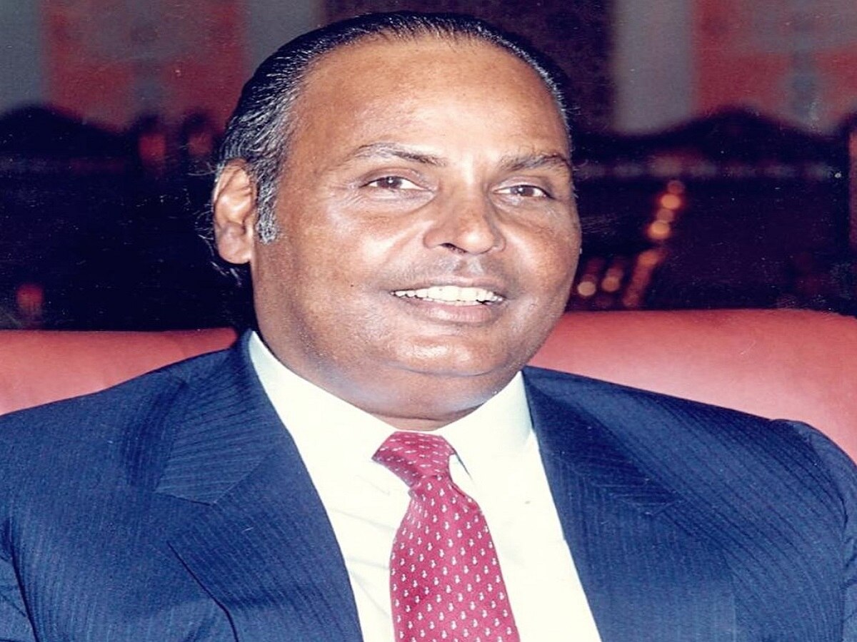 10 પાસ વ્યક્તિની કહાની