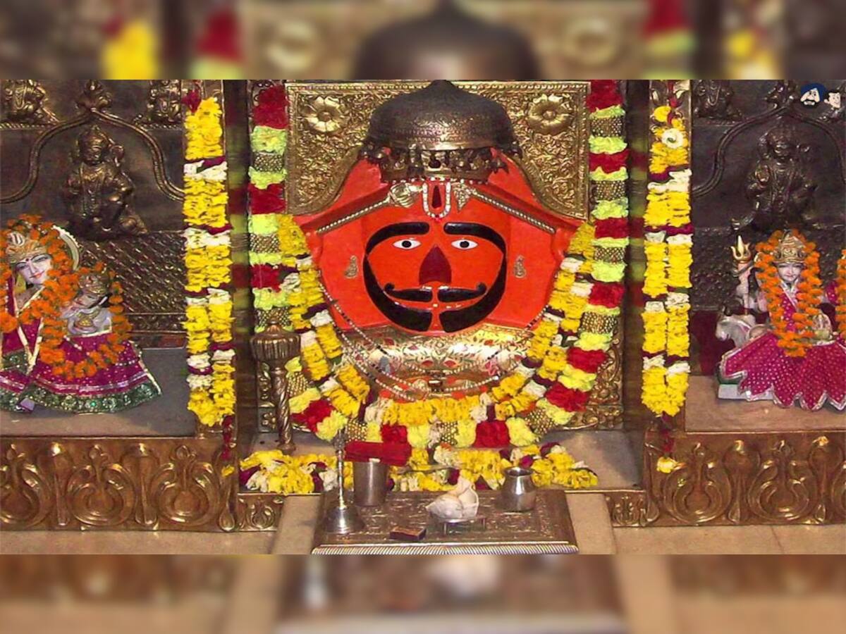 Hanuman Temple: આ ત્રણ છે દેશના સૌથી પ્રસિદ્ધ અને ચમત્કારી હનુમાન મંદિર, અહીં દર્શન કરવા માત્રથી મનની ઈચ્છા થાય છે પુરી