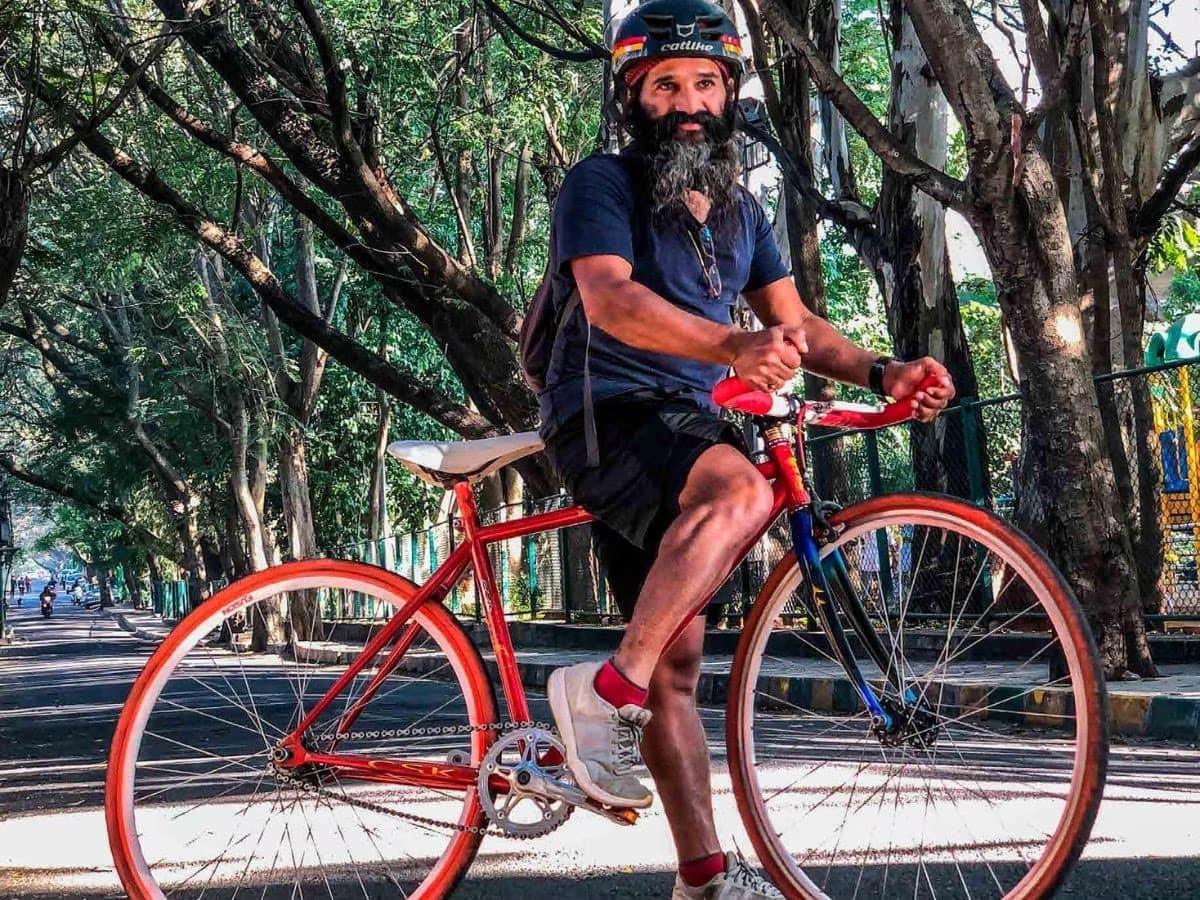 ફિટનેસ આઇકોન અનિલ કદસૂરનું 45 વર્ષની વયે હાર્ટ એટેકથી મોત, રોજ ચલાવતા 100 કિ.મી સાઇકલ