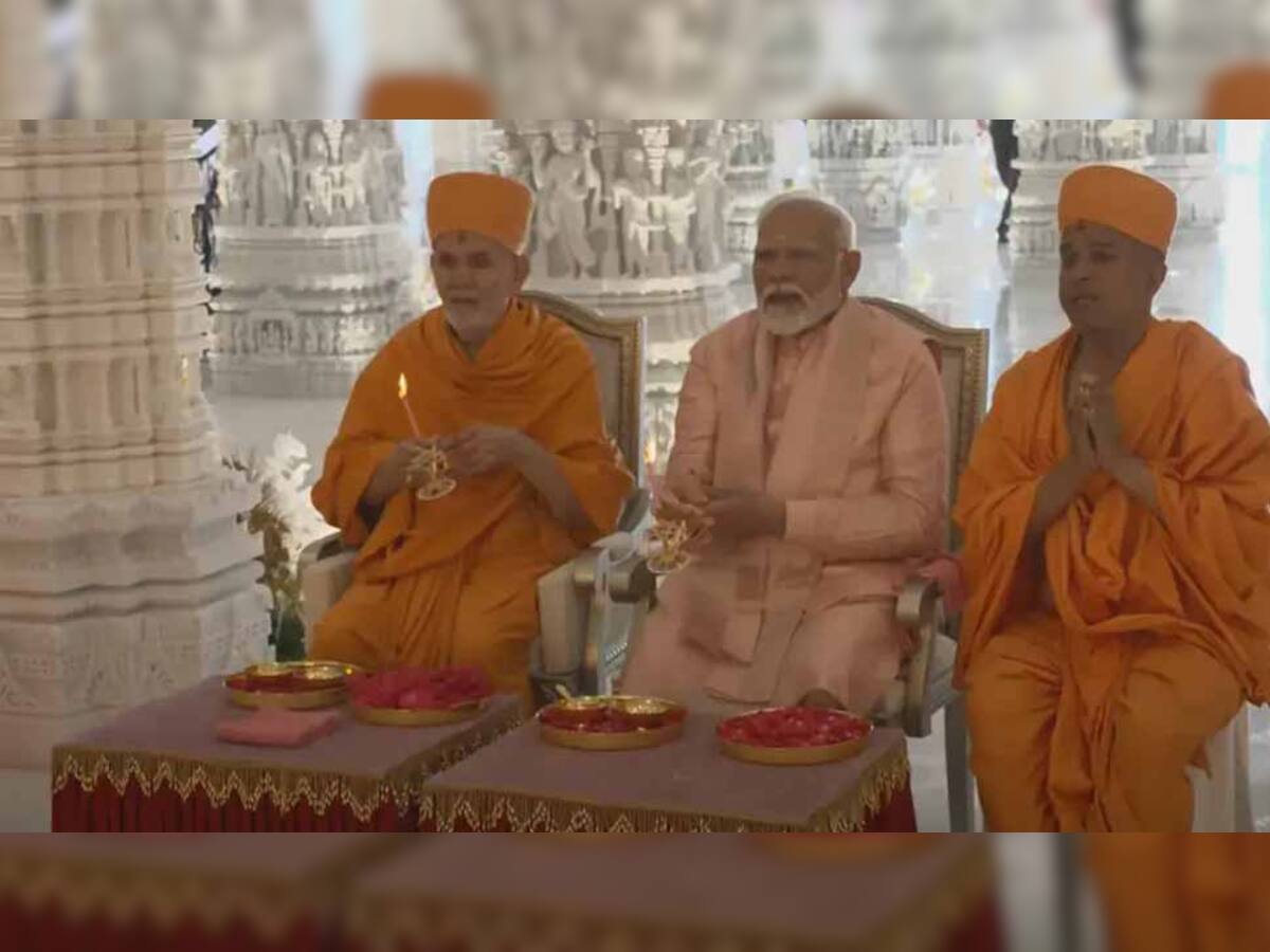 PM મોદીએ અબુ ધાબીમાં પ્રથમ હિન્દુ મંદિરનું કર્યું લોકાર્પણ, રામ મંદિર બાદ વધુ એક ઐતિહાસિક પ્રાણ-પ્રતિષ્ઠા