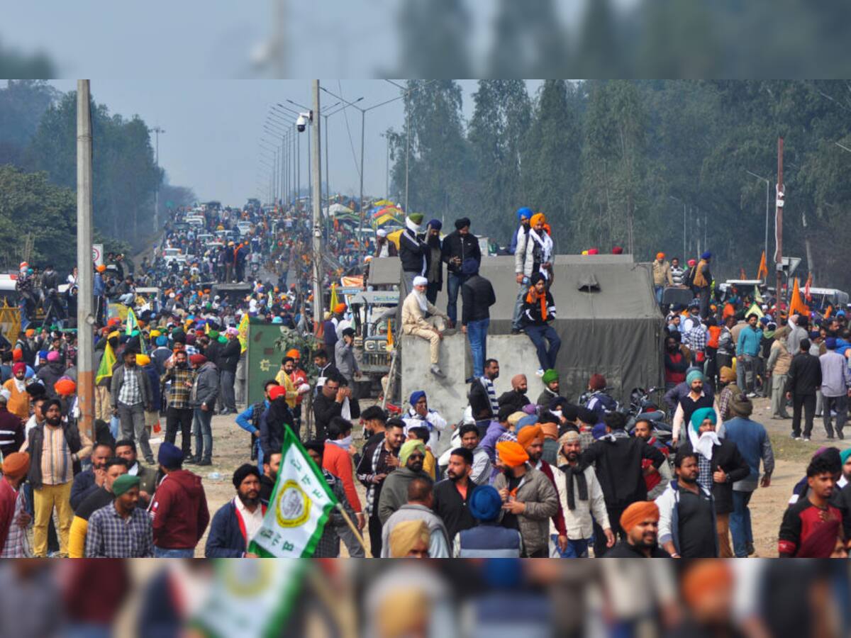 Farmers Protest Live Update: રસ્તાઓ પરથી રેલવે ટ્રેક પહોંચ્યું કિસાન આંદોલન, રાજપુરામાં પાટાઓ પર બેસી ગયા દેખાવકારો