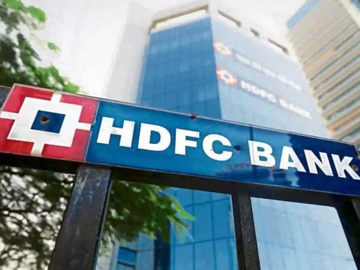 HDFC Bank એલર્ટ: 1 એપ્રિલથી કરી શકશો નહી આ કામ, સેલરી અને પેમેન્ટમાં થઇ શકે છે સમસ્યા