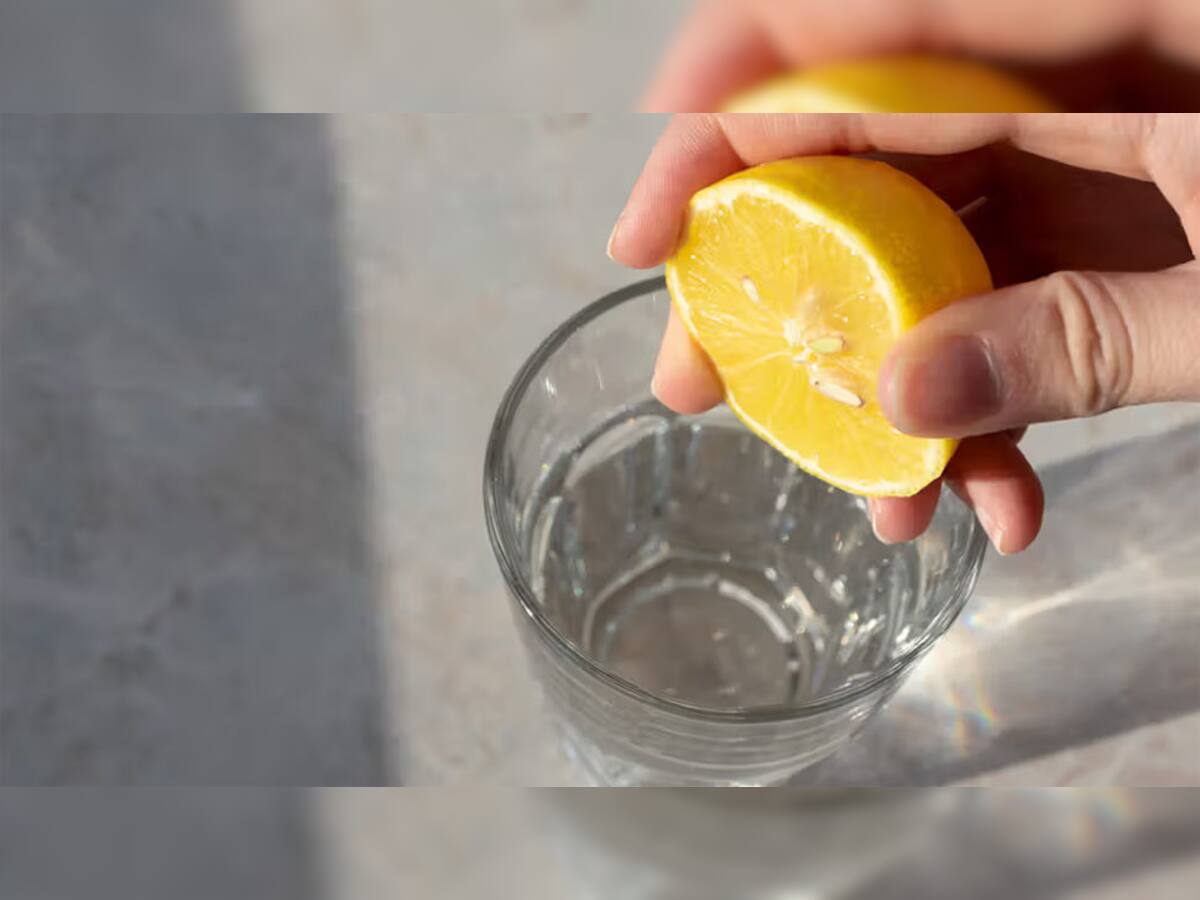 Lime Water: આ 5 સમસ્યા હોય તો ગરમીમાં પણ લીંબુ પાણી પીવાનું અવોઈડ કરજો, ફાયદાને બદલે કરશે નુકસાન
