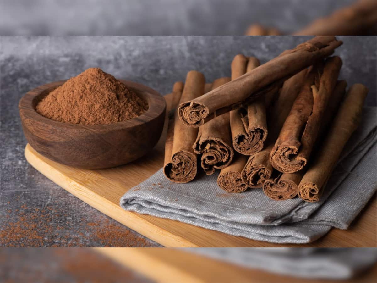 Cinnamon Benefits: પ્રી-ડાયાબિટીસમાં સંજીવની સાબિત થાય છે તજ, જાણો કેવી રીતે ખાવાથી થાય ફાયદો