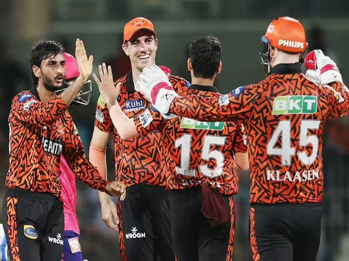 IPL 2024: રાજસ્થાનને હરાવીને ફાઈનલમાં પહોંચ્યું હૈદરાબાદ, KKR અને SRH વચ્ચે હવે ખિતાબી જંગ થશે IPL 2024: રાજસ્થાનને હરાવીને ફાઈનલમાં પહોંચ્યું હૈદરાબાદ, KKR અને SRH વચ્ચે હવે ખિતાબી જંગ થશે