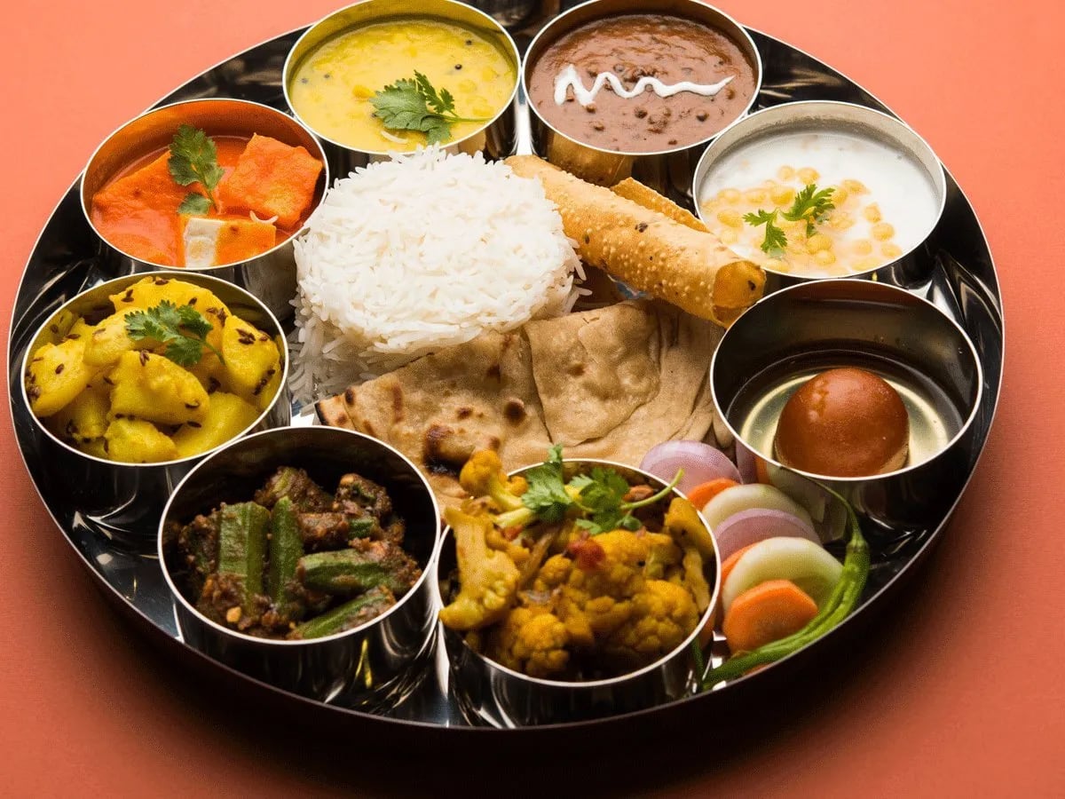 Veg Thali Costing: મોંઘવારીનો વધુ એક માર: મે મહિનામાં મોંઘી થઇ વેજ થાળી! સસ્તી થઇ નોનવેજ ડીશ