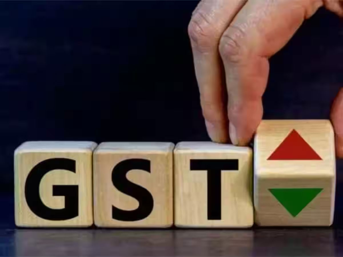 GST લાગૂ થયા બાદ તમને શું થયો ફાયદો? જાણી લો....ટેક્સ ઘટતા આ બધી વસ્તુઓ થઈ ગઈ સસ્તી GST લાગૂ થયા બાદ તમને શું થયો ફાયદો? જાણી લો....ટેક્સ ઘટતા આ બધી વસ્તુઓ થઈ ગઈ સસ્તી