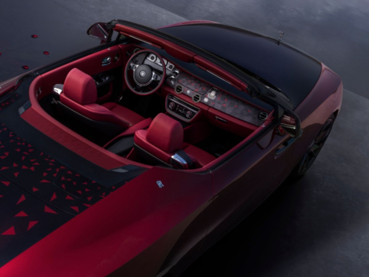 Rolls-Royce La Rose Noire Droptail