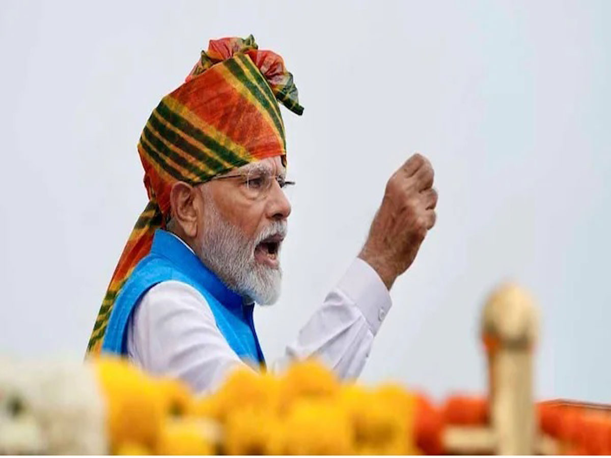 પાઘડીમાં એવુ તો શું છે! PM મોદીની 11 વર્ષમાં 11 પાઘડીનું સિક્રેટ આ રહ્યું પાઘડીમાં એવુ તો શું છે! PM મોદીની 11 વર્ષમાં 11 પાઘડીનું સિક્રેટ આ રહ્યું