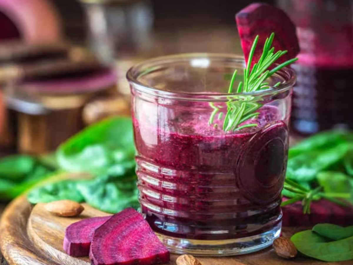 Beetroot Juice: આ લાલ જ્યુસ રોજ પી લેવું, સફેદ વાળનો ગ્રોથ અટકશે અને લીવર પણ રહેશે સ્વસ્થ