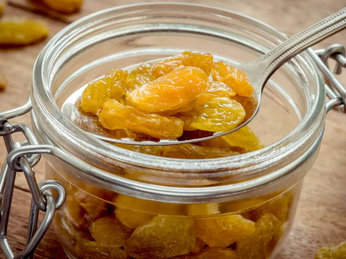 Raisins Benefits: જાણો ખાલી પેટ કિસમિસ ખાવાના અસંખ્ય ફાયદા