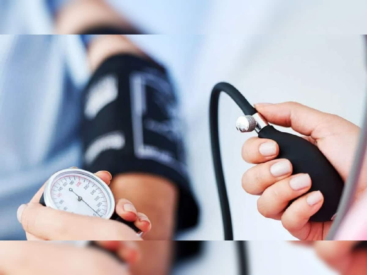 Blood Pressure Control Tips: દરરોજ 5 મિનિટ કરો આ નાનું કામ, બીપી થઈ જશે કંટ્રોલ, રિસર્ચમાં થયો ખુલાસો