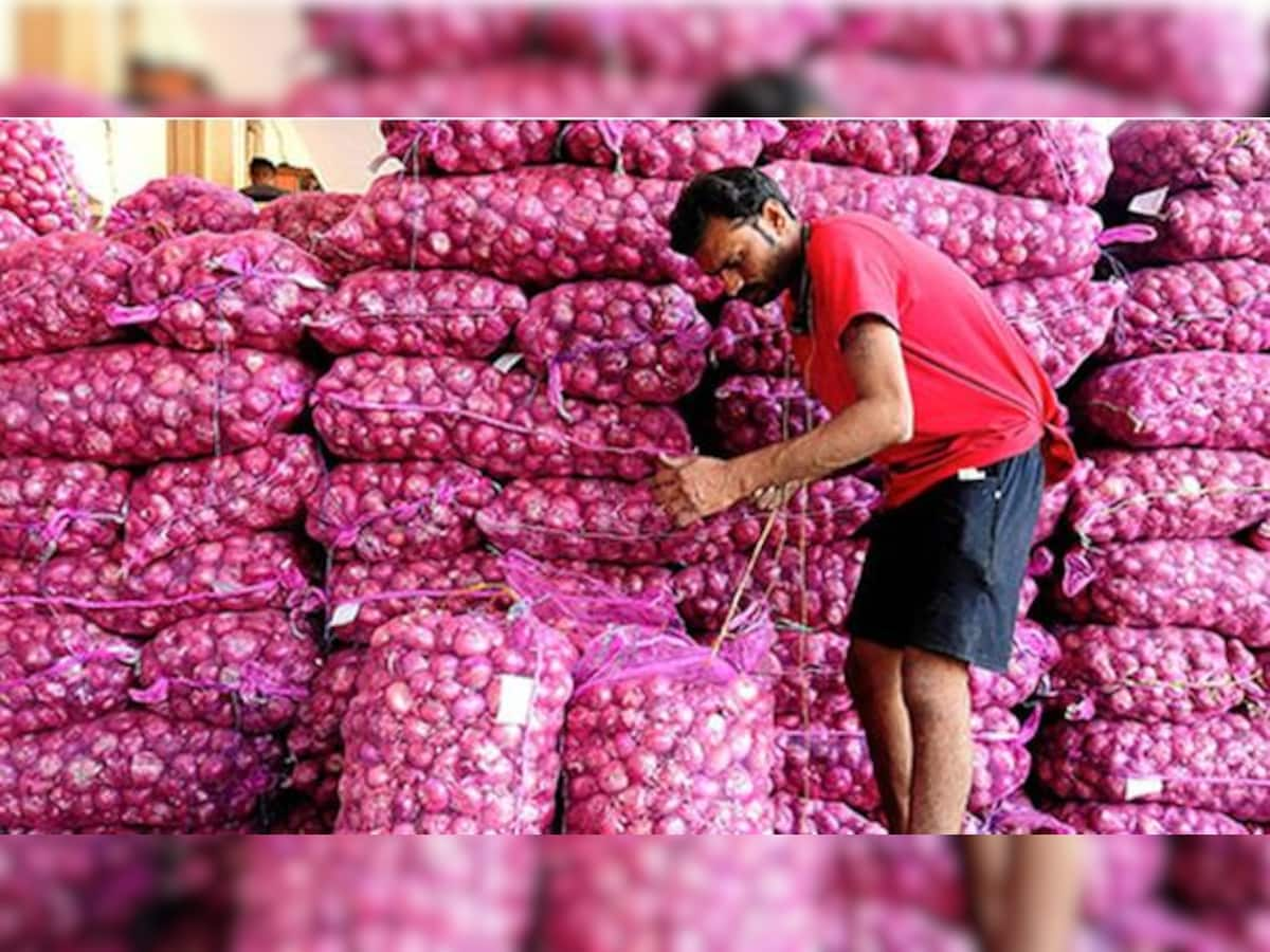 Onion Prices: ₹400 કિલો લસણ તો ડુંગળી ₹80ને પાર, 5 વર્ષ માટે ટોચ પર ભાવ, જાણો ક્યાં સુધી ઘટી શકે છે ભાવ?