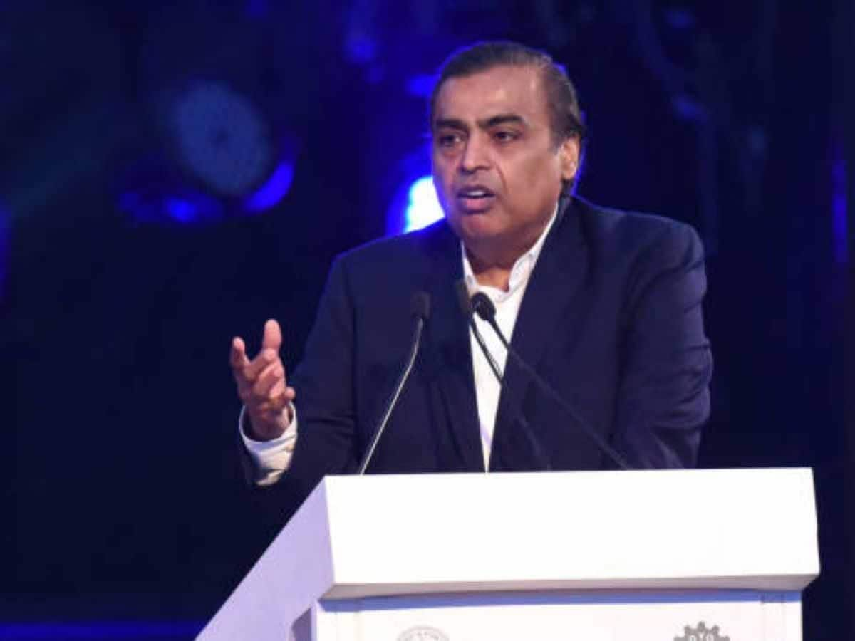 Reliance Jio: પહેલા મોંઘો કર્યો પછી 200 રૂપિયા ઘટાડ્યો ભાવ, Jioએ ચુપચાપ રી-લોન્ચ કર્યો આ પ્લાન