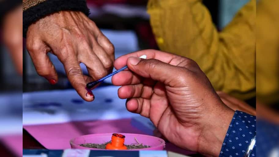 Maharashtra: આ ગામના મતદારોને EVMના પરિણામ પર શંકા ગઈ, હવે બેલેટ પેપરથી ફરી કરાવશે મતદાન