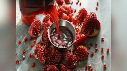 Pomegranate: દાડમના આ ફાયદા વિશે જાણી તમે પણ રોજ પીવા લાગશો દાડમનું જ્યૂસ