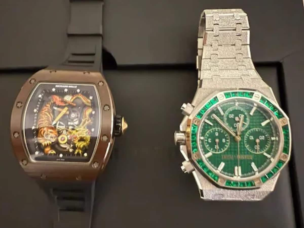  Luxury Watch Smuggling: અમદાવાદ એરપોર્ટ પર બંટી-બબલીની ધરપકડ, દુબઈથી તસ્કરી કરી લાવ્યા હતા 13 કરોડની ઘડિયાળ