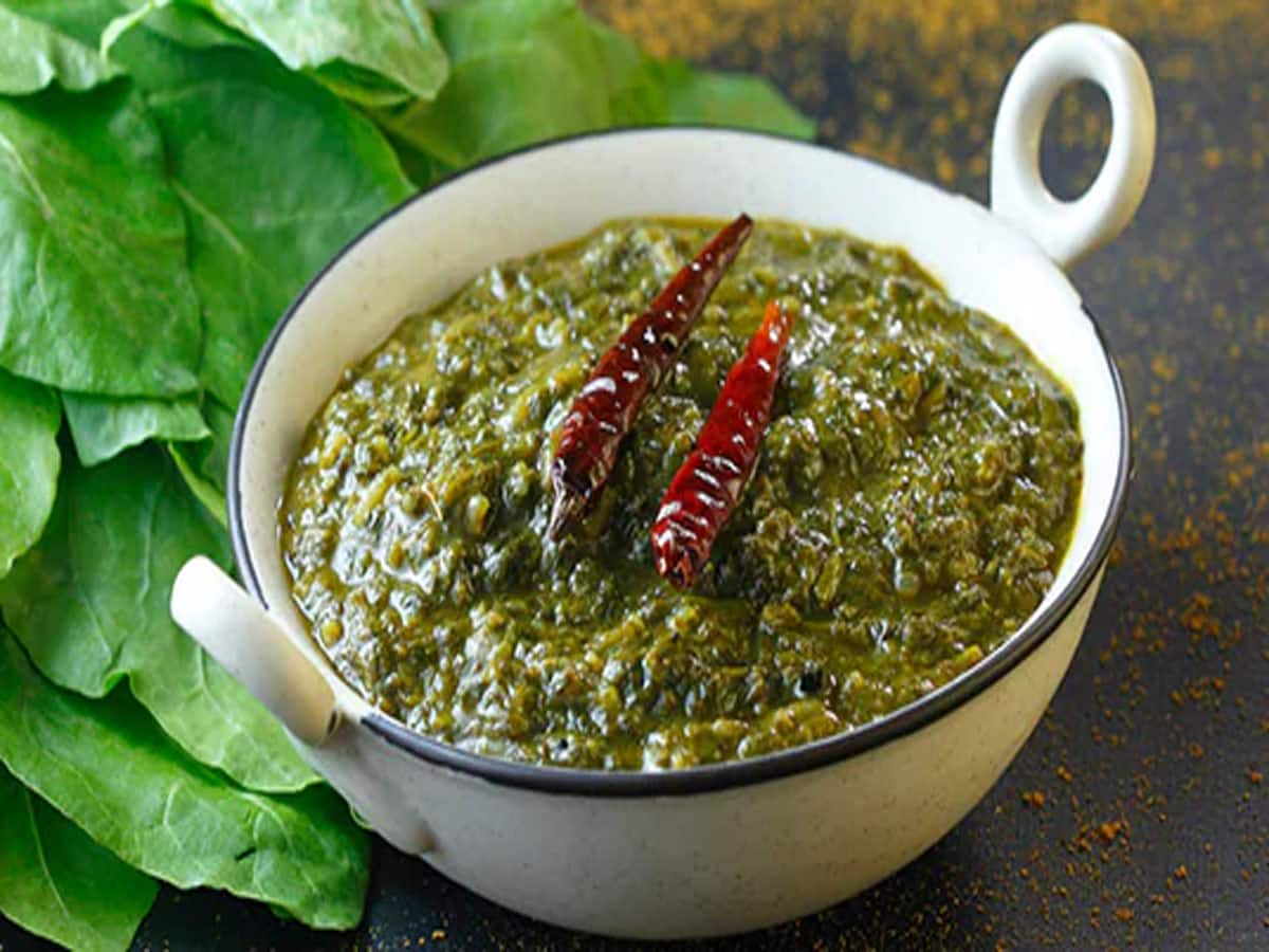 Winter Special: પાલક ડુંગળીના આ શાક સામે ફિક્કું લાગશે રેસ્ટોરન્ટનું જમવાનું, આંગળા ચાટી ચાટીને ખાશે લોકો Winter Special: પાલક ડુંગળીના આ શાક સામે ફિક્કું લાગશે રેસ્ટોરન્ટનું જમવાનું, આંગળા ચાટી ચાટીને ખાશે લોકો