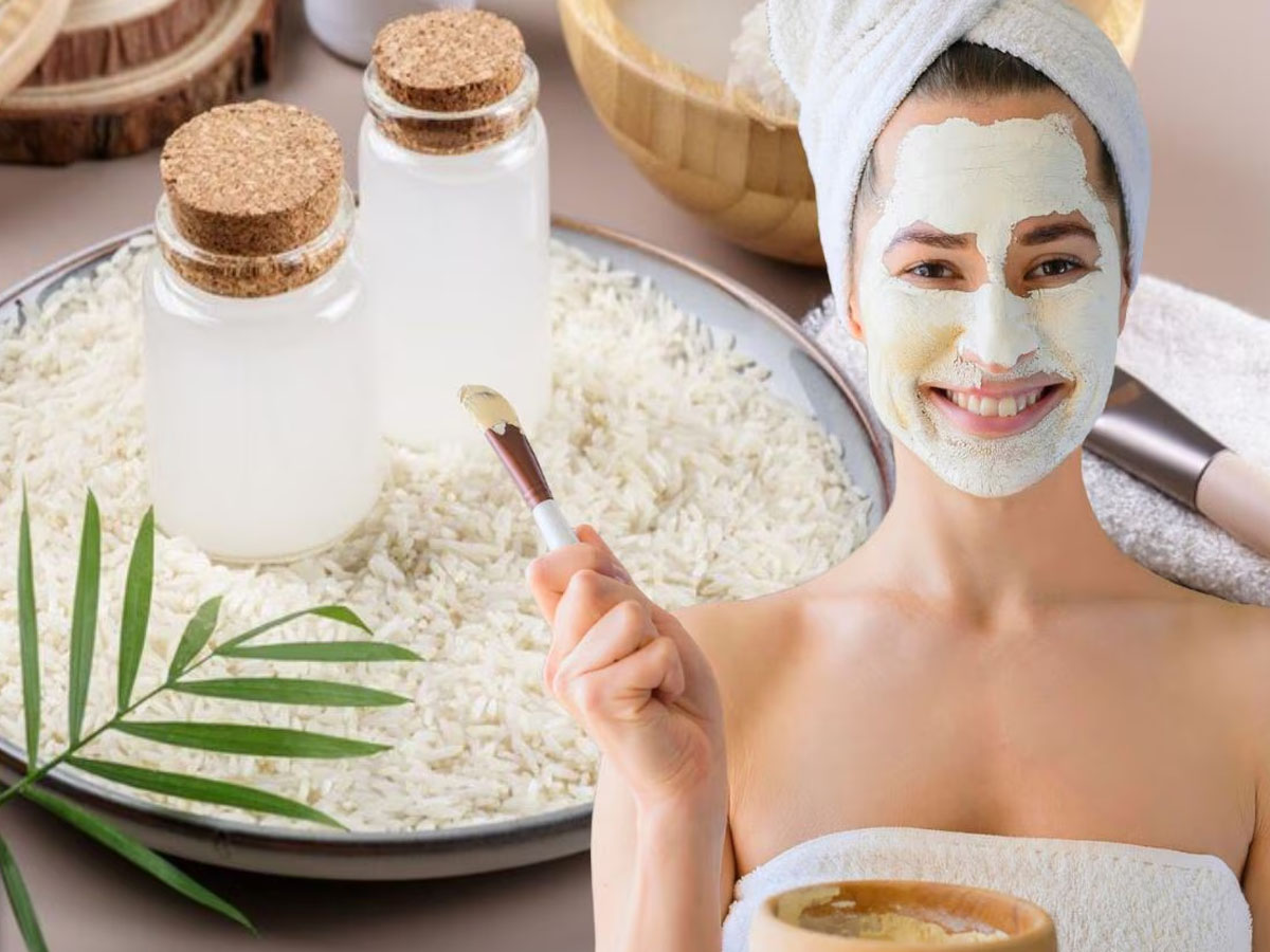 Rice Flour: ચોખાના લોટમાં આ વસ્તુ મિક્સ કરી લગાડો ચહેરા પર, ફેસ પર દેખાશે ઈંસ્ટેંટ ગ્લો