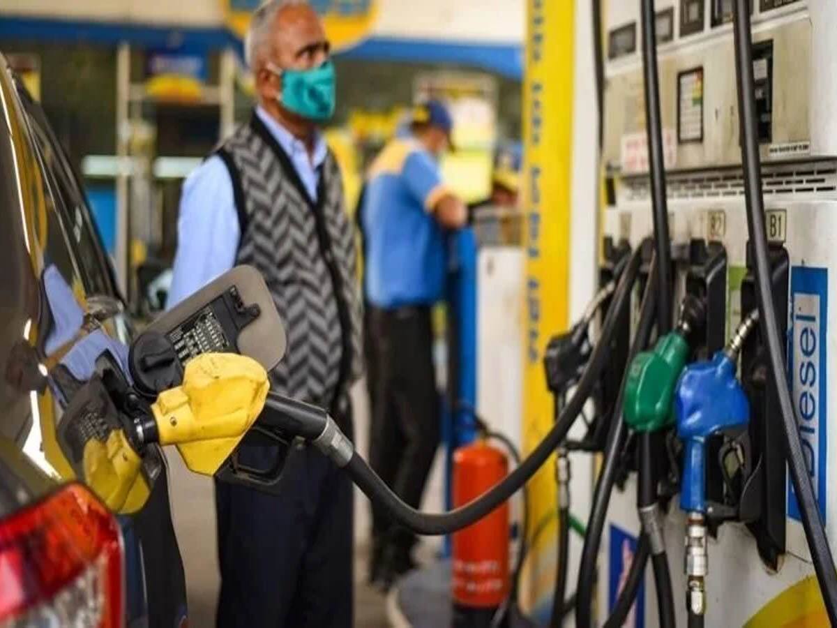 Petrol Diesel Prices: 7 ફેબ્રુઆરીએ દેશમાં કેટલો બદલાયો પેટ્રોલ-ડીઝલના ભાવ, અહીં ચેક કરો તમારા શહેરનો ભાવ Petrol Diesel Prices: 7 ફેબ્રુઆરીએ દેશમાં કેટલો બદલાયો પેટ્રોલ-ડીઝલના ભાવ, અહીં ચેક કરો તમારા શહેરનો ભાવ