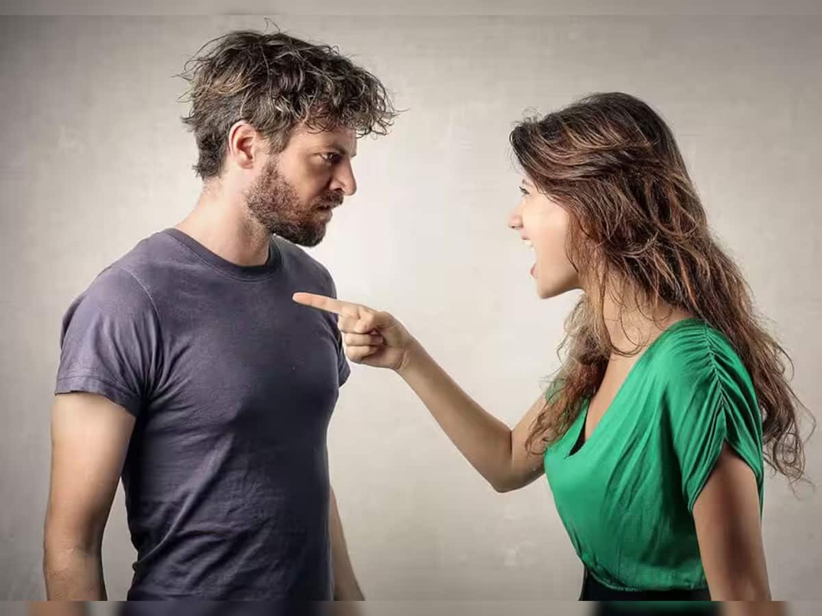 Relationship Tips: તમારા પાર્ટનર જો કારણ વગર ઝઘડા કરતા હોય તો નક્કી દાળમાં કાળું! માઈન્ડ ગેમ રમાઈ રહી છે