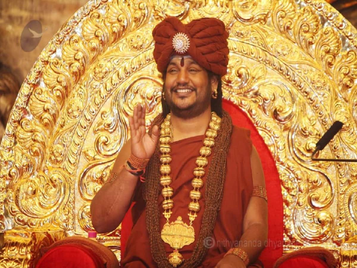 કૈલાસા બનાવનાર નિત્યાનંદનો નવો કાંડ, હડપી લીધી આ દેશની લાખો એકર જમીન