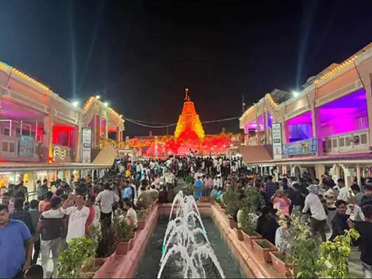 ચૈત્રી નવરાત્રિનો પ્રારંભ; ગુજરાતના સુપ્રસિદ્ધ યાત્રાધામ જતાં હોય તો ખાસ વાંચી લજો, ભક્તોમાં ઘસારો