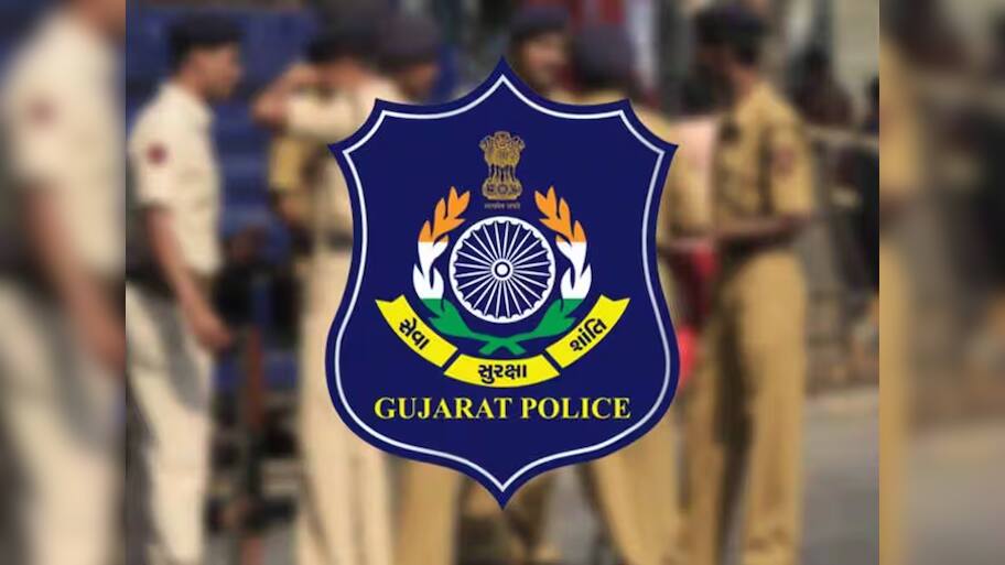 અમદાવાદમાં હાઈ પ્રોફાઈલ જુગારધામ પર પોલીસના દરોડા, 11 જુગારીઓની ધરપકડ